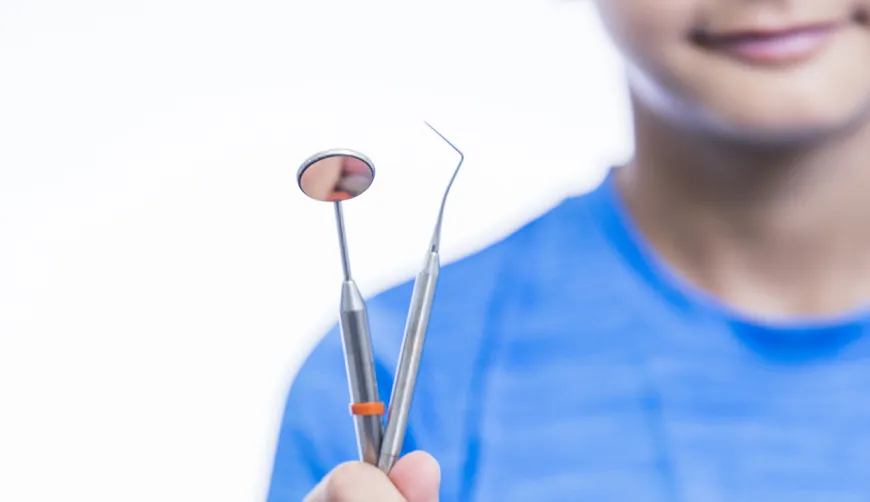 Çocuklarda dental anksiyete erken kontrollerle önlenebilir